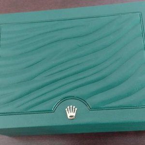 Rolex Watch BOX Med Size   (outer box included)